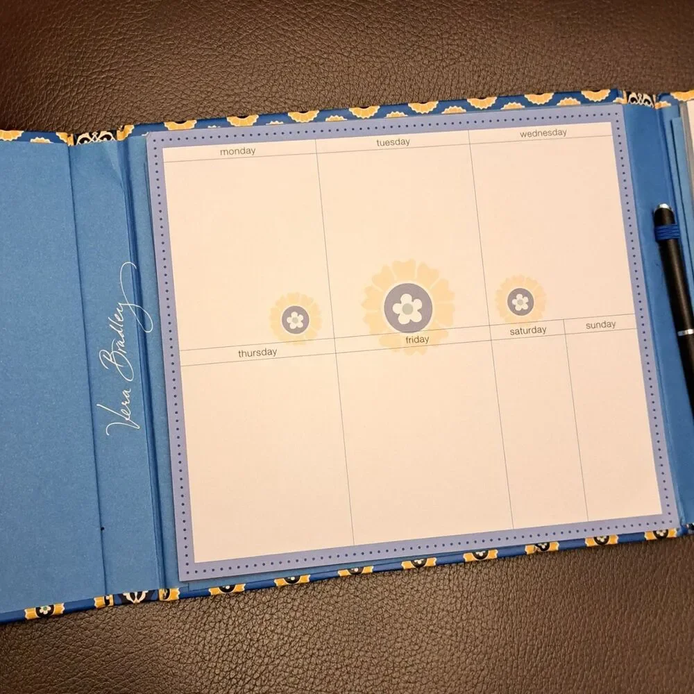 Vera Bradley Weekdays Note book set with pen riviera blue pattern Magnet Closure